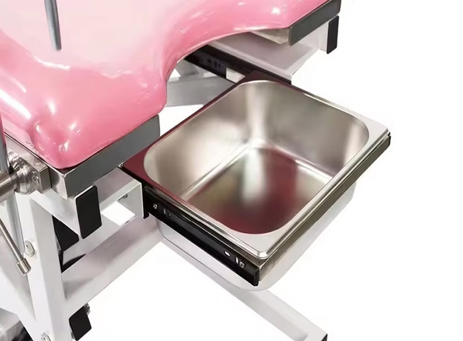 Lit gynécologique à livraison électrique YGP01